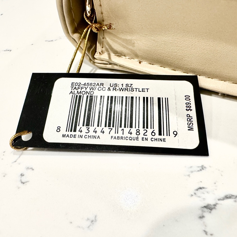 Bebe Cream Small Crossbody Bag with Gold Chain, Card Case and Wristlet NWT - Picture 11 of 11